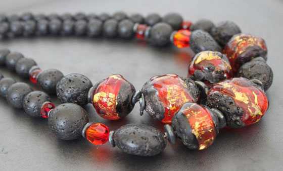 Браслет из базальта