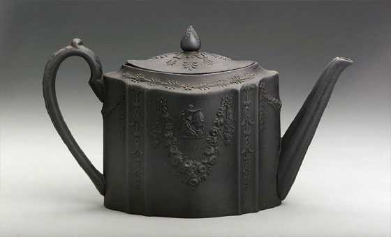 Посуда Черный базальт чайник